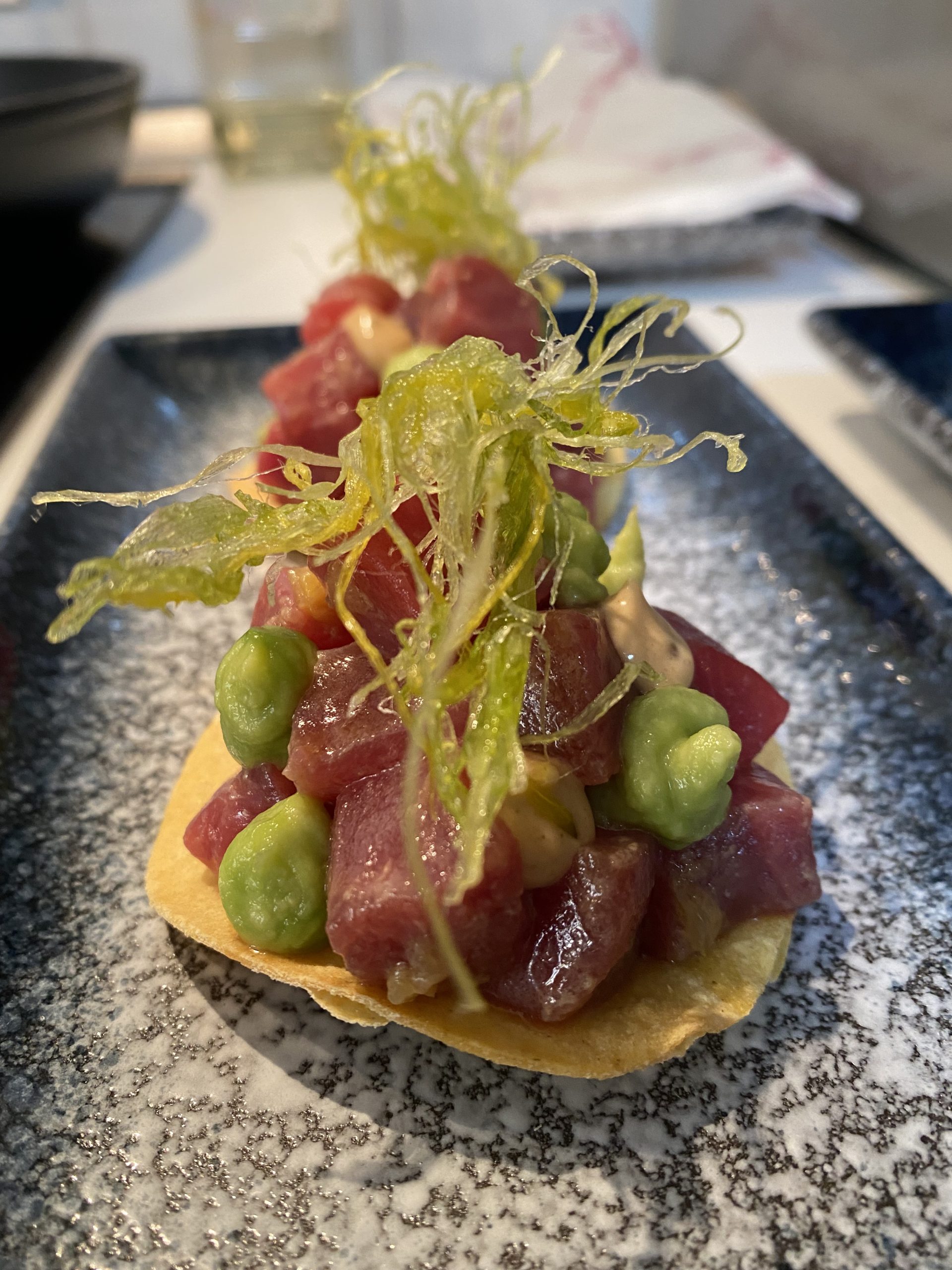Galería I+D Tosta de atún marinado